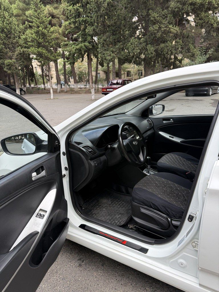 Hyundai Accent, 1.4 L, 2013 il, 220 000 km — Avtomobillər, Sumqayıt (11)