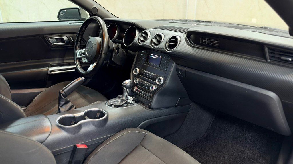 Ford Mustang, 2.3 L, 2020 il, 107 826 km — Avtomobillər, Bakı (11)