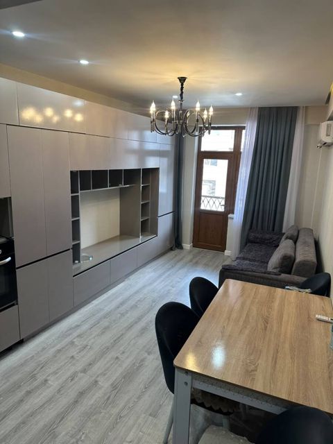 İcarəyə verilir 3 otaqlı yeni tikili 110 m² — Bakı