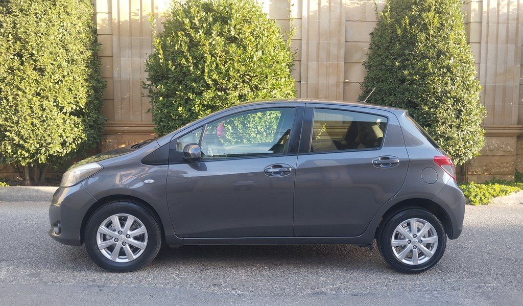 Toyota Yaris, 1.5 L, 2012 il, 350 000 km — Avtomobillər, Bakı (5)