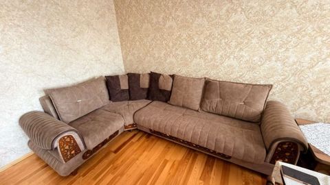 Kunc divan satilir/// Ela veziyyetdedir. Qiymet 400 azn bazalidir — Min bir xirdavat dunyasi — Furniture