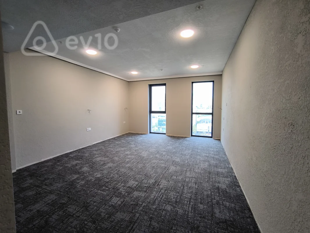 Ofis, 41 m², Xəqani Rüstəmov küçəsi — kirayə — Ofis, Bakı (4)