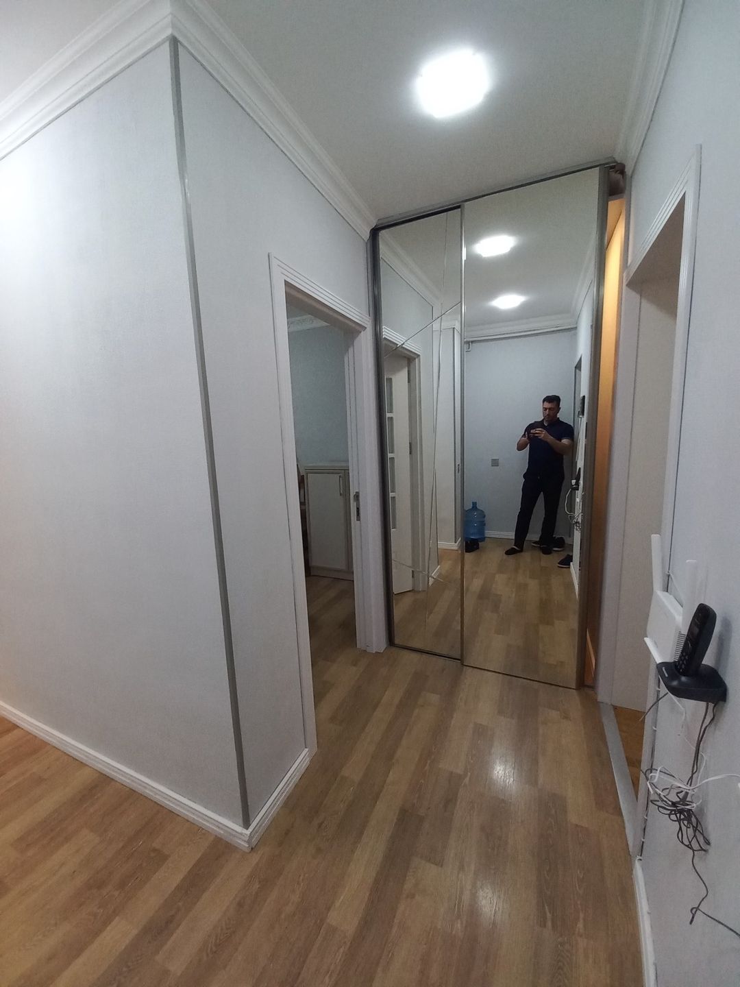 Satılır 2 otaqlı köhnə tikili 65 m² — Mənzil, Bakı (4)