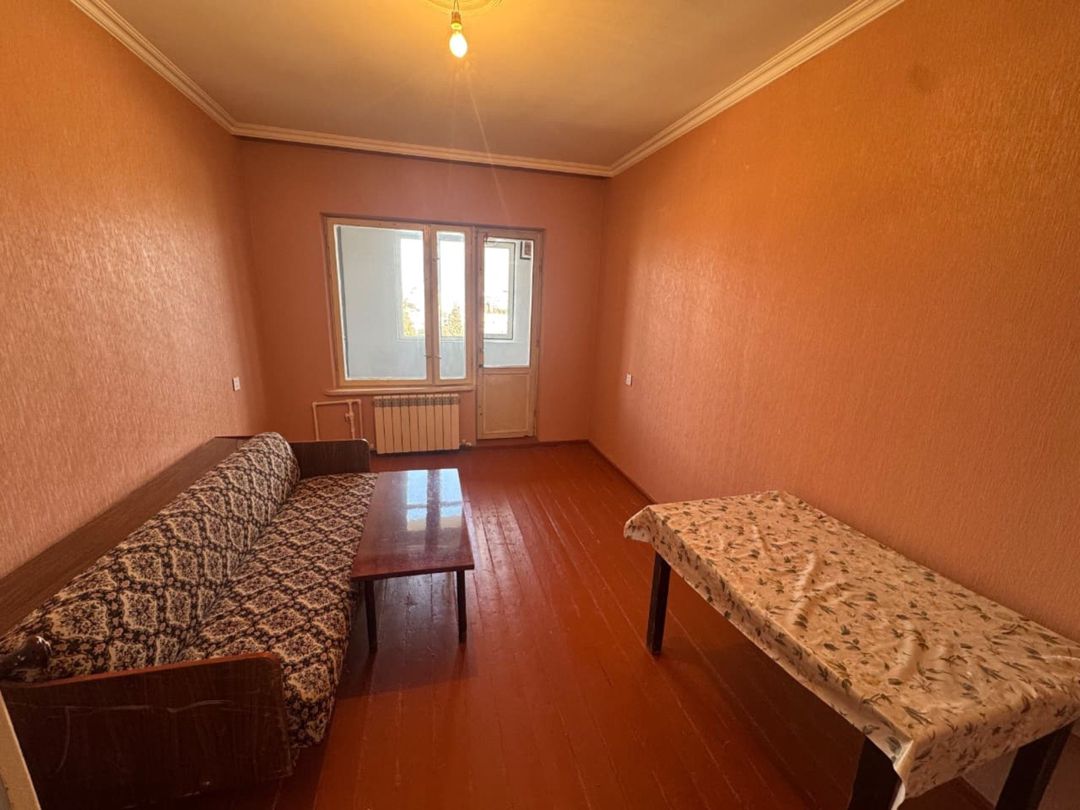 İcarəyə verilir 3 otaqlı köhnə tikili 80 m² — Mənzil, Bakı