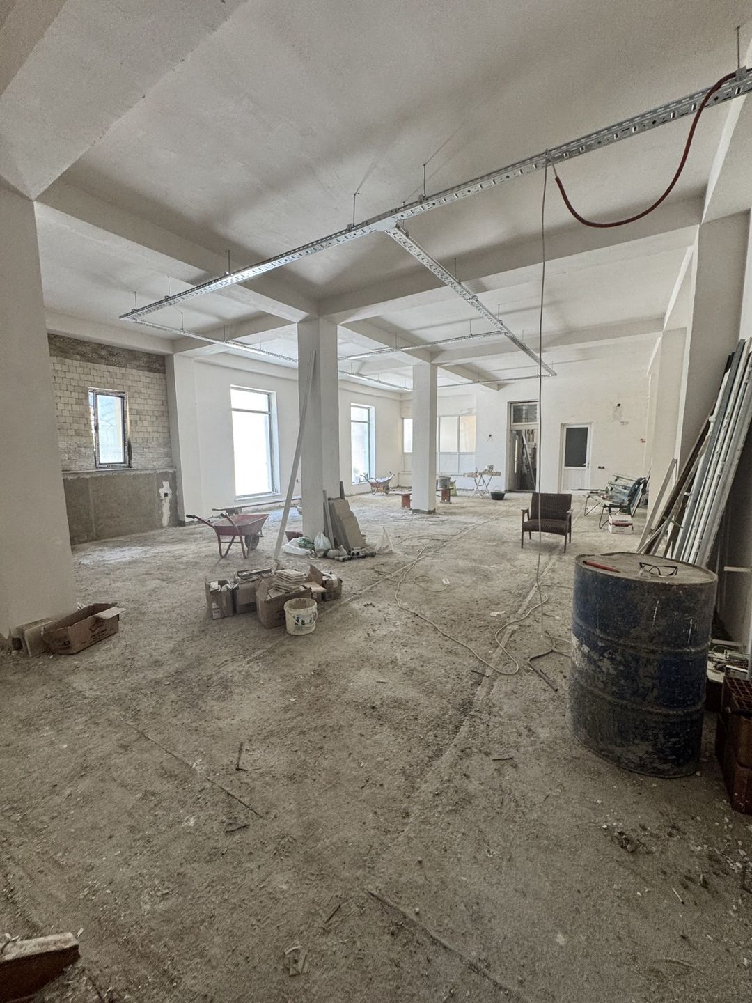 İcarəyə verilir obyekt 300 m² — Əmlak, Bakı