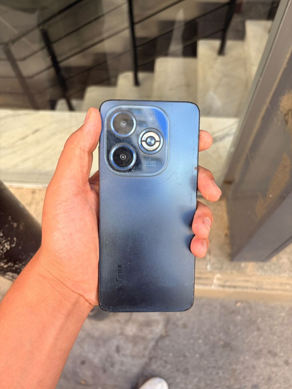 Real aliciya hormət olacaq ekraninda problem yoxdu yerə dusub — Digər smartfonlar, Bakı (5)