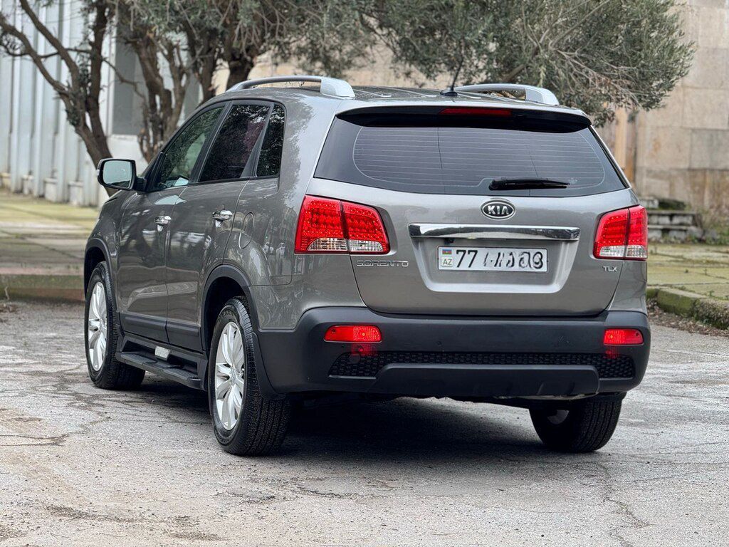 Kia Sorento, 2.0 L, 2010 il, 272 500 km 77-II-339 — Avtomobillər, Sumqayıt (2)
