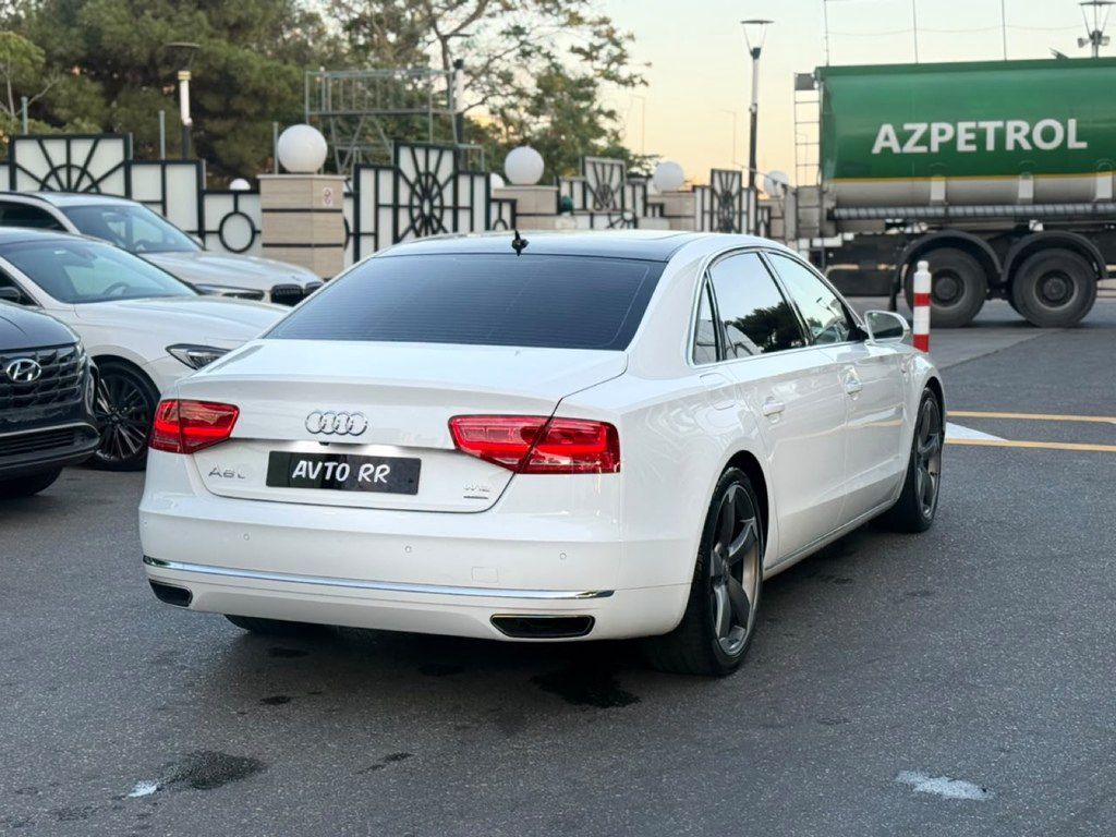 Audi A8, 4.0 L, 2013 il, 191 000 km — Avtomobillər, Bakı (5)