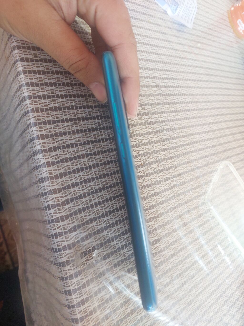 Redmi smartfon Model: Redmi (arxa qapaqda model kodu görünür — Xiaomi, Mingəçevir (5)