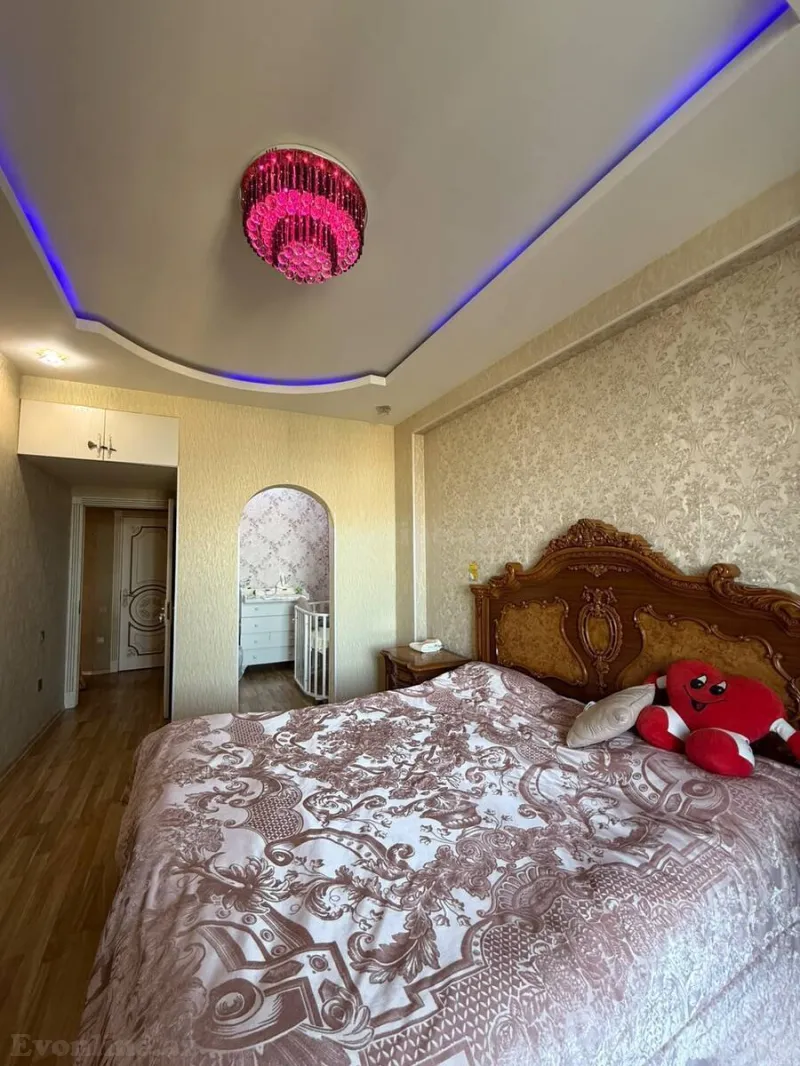 Satılır 2 otaqlı Mənzil Yeni tikili 83 m² Bakı, Binəqədi r., 7-ci mikrorayon — Mənzil, Bakı (2)