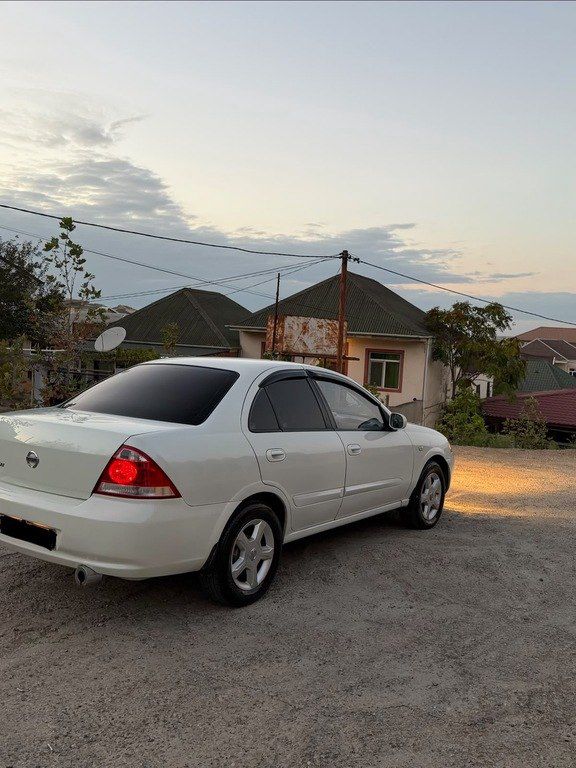 Nissan Sunny, 1.6 L, 2007 il, 268 777 km — Avtomobillər, Bakı (4)