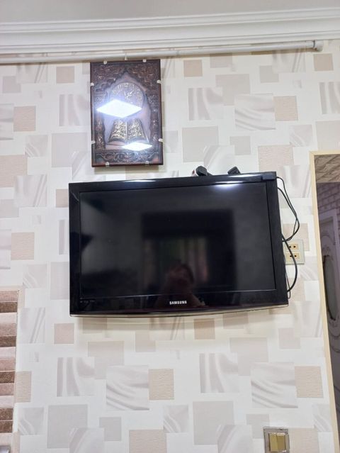 Samsung divar tipi LCD televizor - Ekran ölçüsü: təxminən 32 düym Hec — Digah