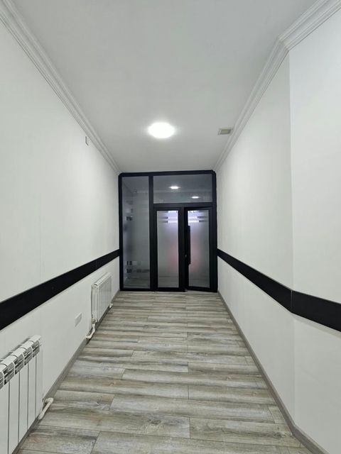 Ofis icarəyə verilir, 255 m², Xətai rayon,Ağ ş. qəs. Babək prospekti, Bakı — Bakı
