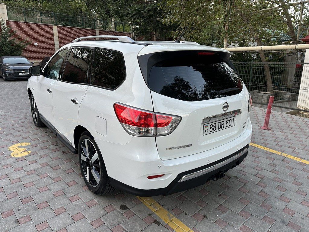 Nissan Pathfinder, 3.5 L, 2013 il, 117 000 km 88-DR-601 — Avtomobillər, Bakı (8)