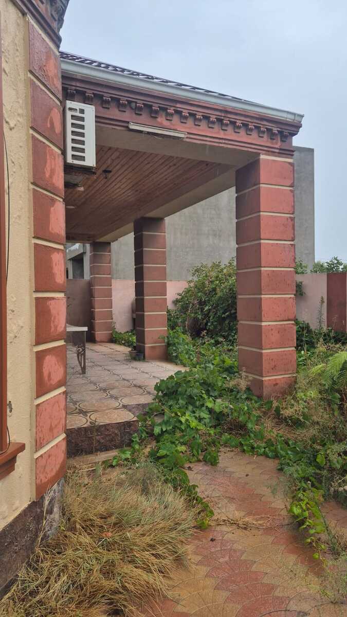 Satılır 4 otaqlı həyət evi/bağ evi 130 m² — Ev, villa, Bakı (4)