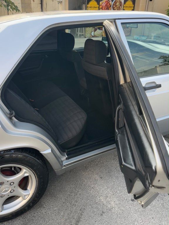 Mercedes 190, 2.0 L, 1991 il, 246 000 km — Avtomobillər, Bakı (6)