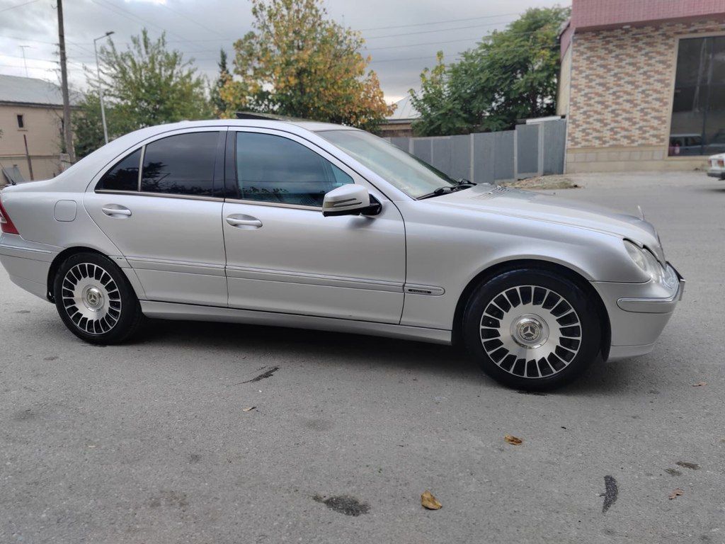 Mercedes C 200, 2.0 L, 2001 il, 374 000 km 99-FR-540 — Avtomobillər, Şamaxı (8)
