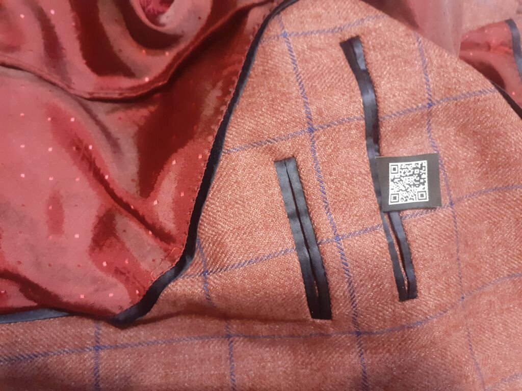 Corneliani kişi pencəyi – Made in Italy Qiymətlə bağlı razılaşmaq — Caketi, Masazır (5)