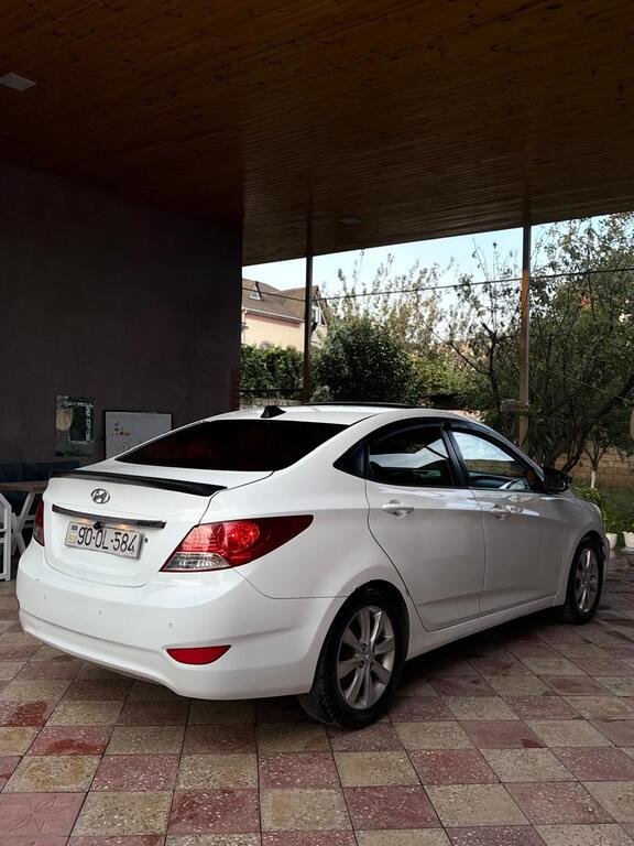 Hyundai Accent, 1.6 L, 2011 il, 390 000 km 90-OL-584 — Avtomobillər, Bakı (4)