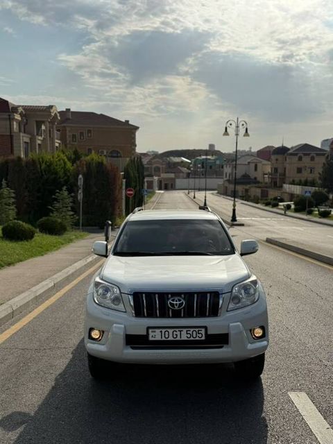 Toyota Land Cruiser Prado, 2.7 L, 2010 il, 250 946 km — Bakı