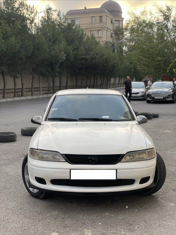 Opel Vectra, 1.8 L, 1999 il, 319 000 km — Avtomobillər, Bakı