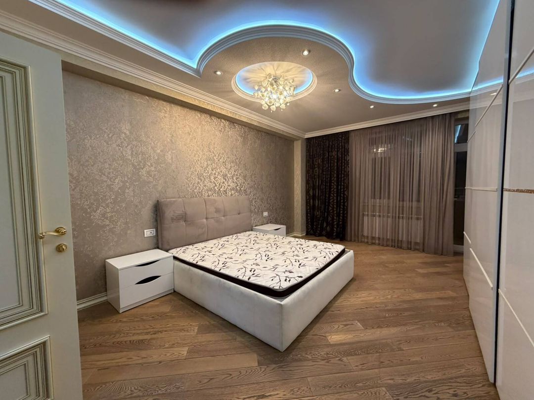 Satılır 3 otaqlı yeni tikili 168 m² — Mənzil, Bakı (4)