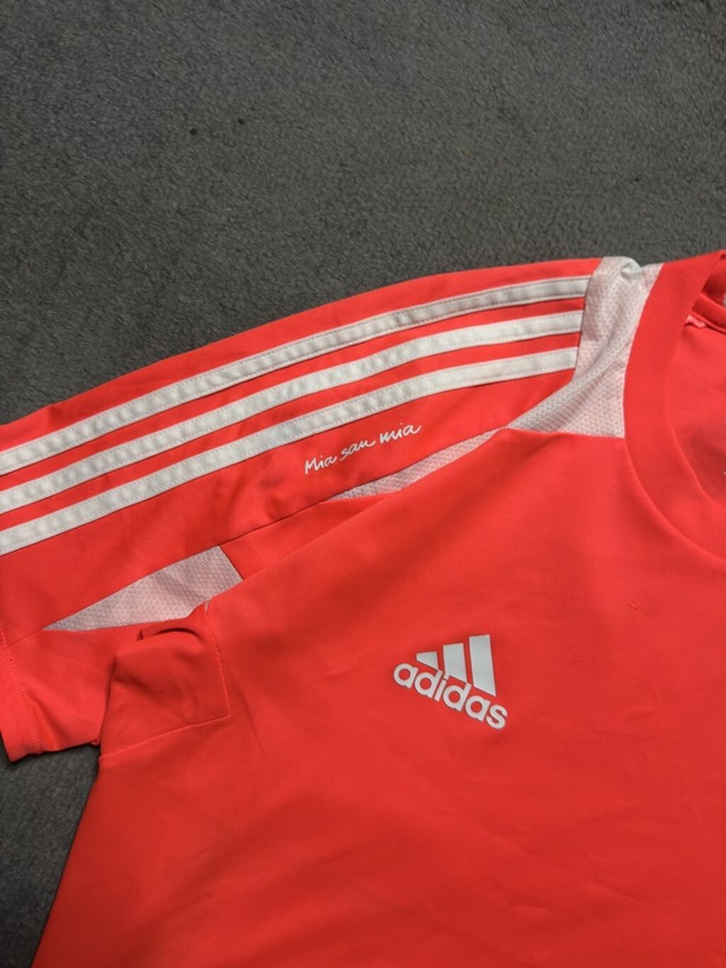 Futbolka, Adidas, M, rəng - Qırmızı — Futbolka və polo, Bakı (3)
