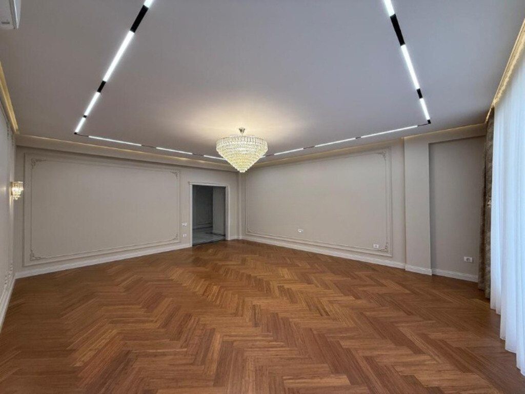 Satılır 4 otaqlı yeni tikili 250 m² — Mənzil, Bakı (2)
