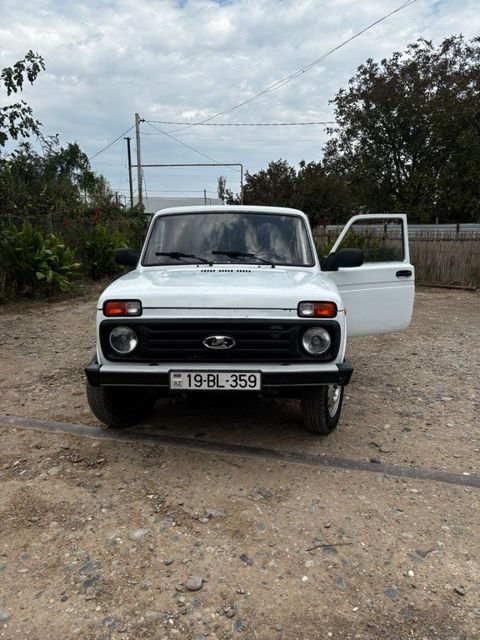 Lada (VAZ) Niva, 1.7 L, 2005 il, 149 886 km — Füzuli