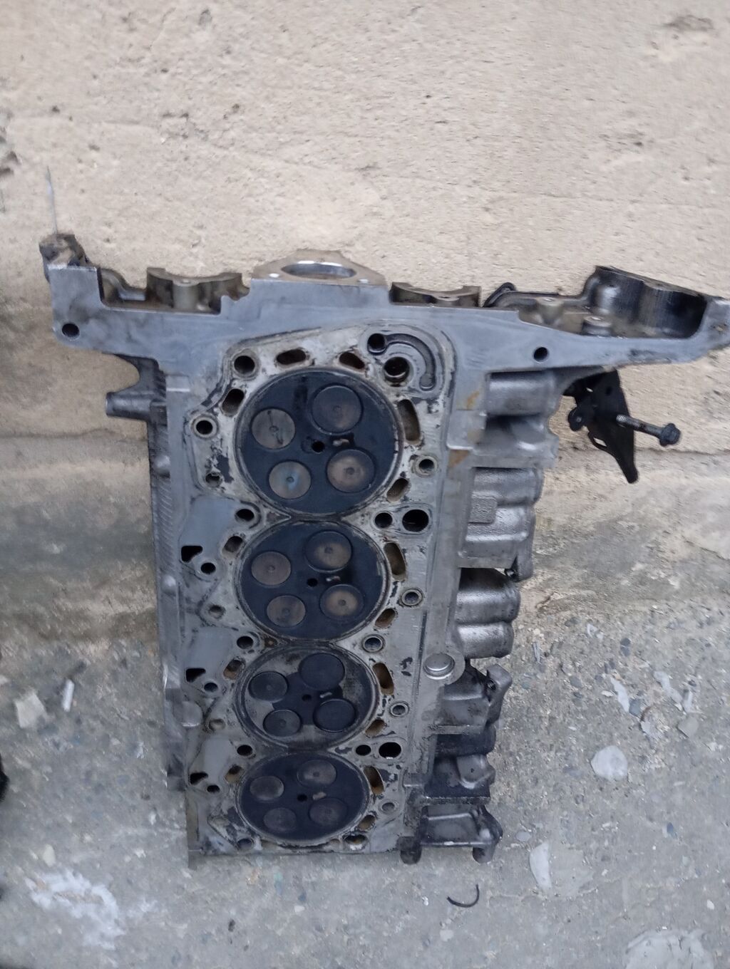 Məhsul: Mühərrik silindr başlığı komplekti (Dohc) Tərkib: - 16 — Mühərriklər, Bakı (5)