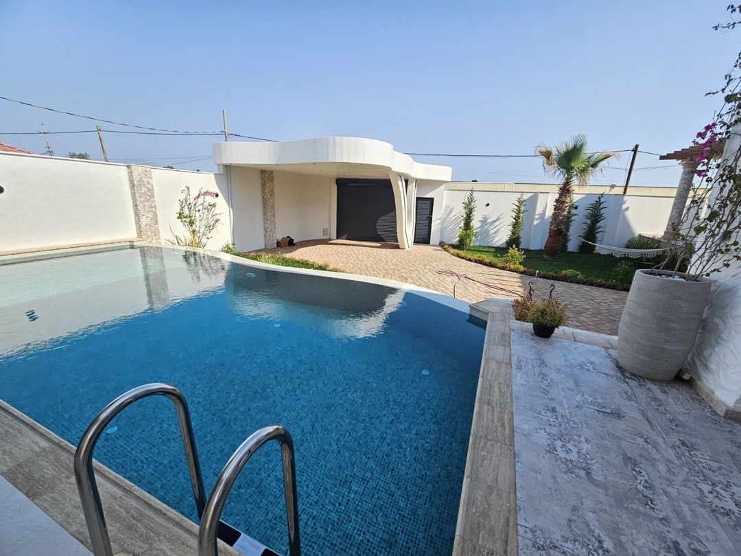 Satılır 4 otaqlı həyət evi/bağ evi 200 m² — Ev, villa, Bakı (4)