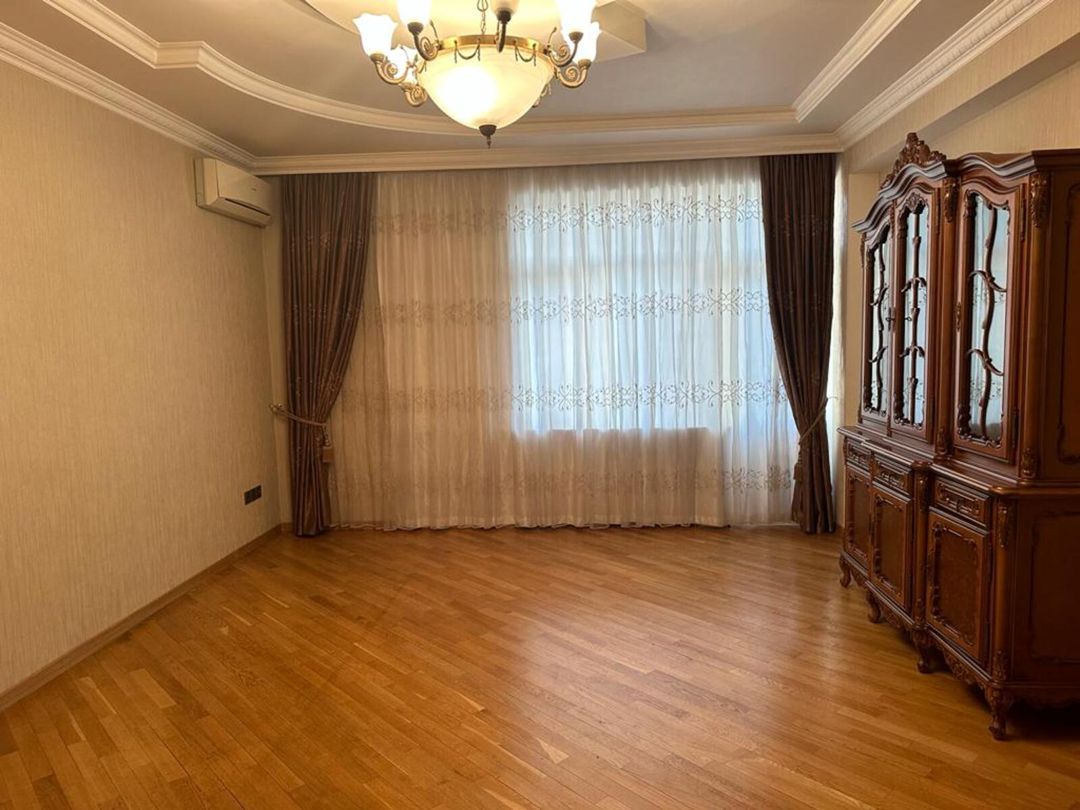 Satılır 2 otaqlı yeni tikili 109 m² — Mənzil, Bakı