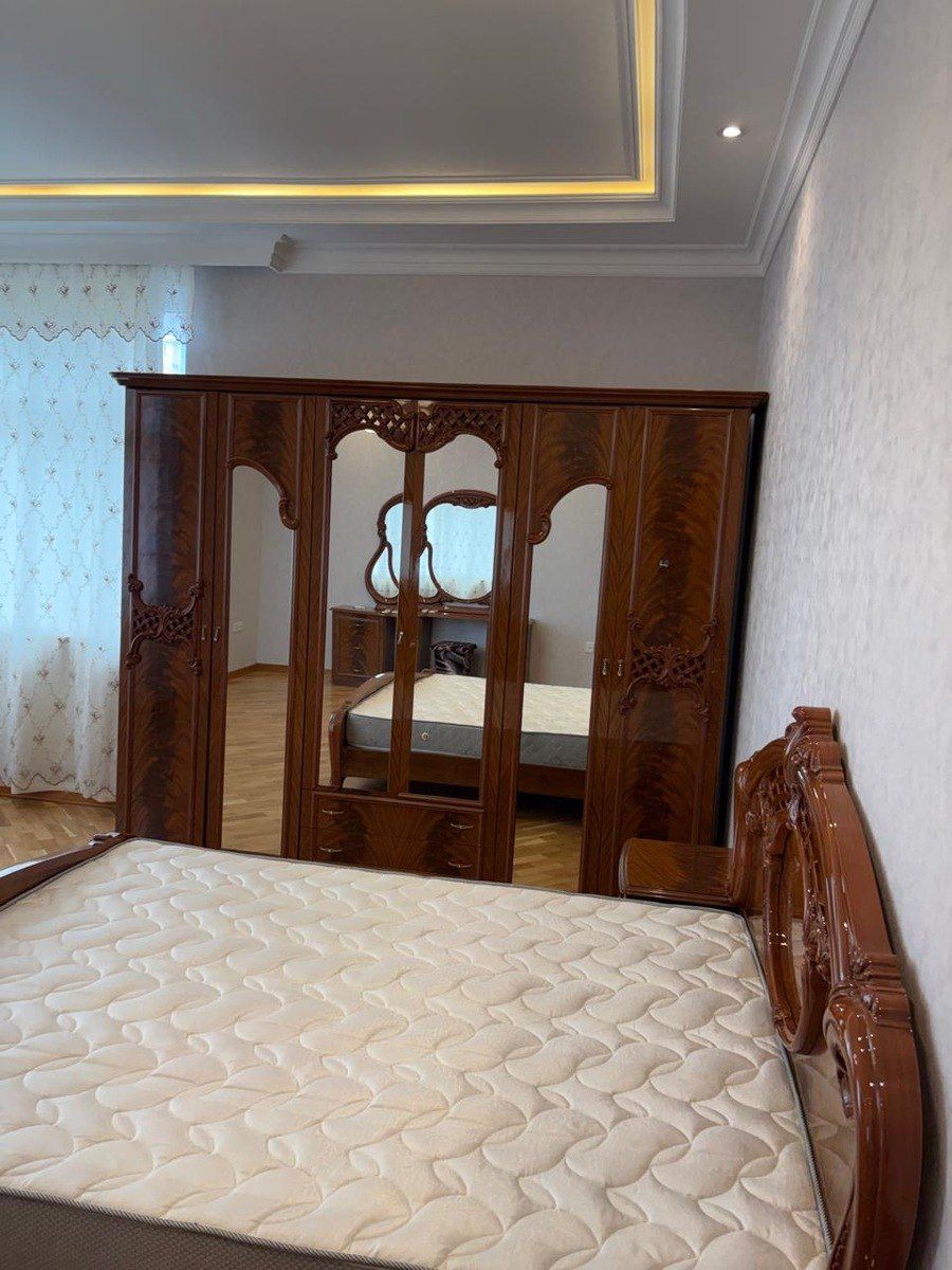 İcarəyə verilir 3 otaqlı yeni tikili 138 m² — Mənzil, Bakı (2)