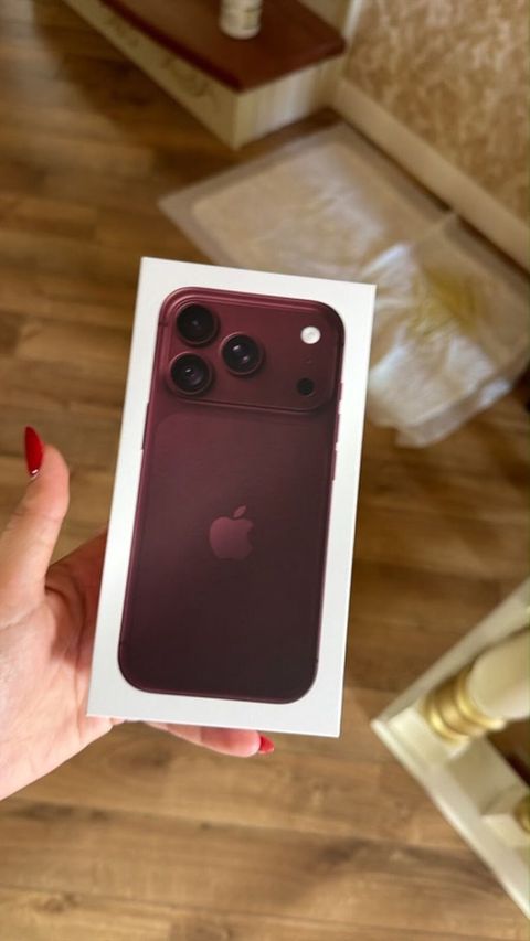 IPhone 18 Pro, 256 GB, Bordo — Gəncə