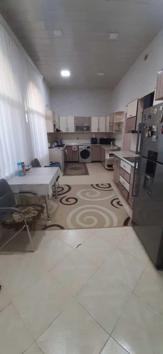 Satılır 5 otaqlı həyət evi/bağ evi 200 m² — Ev, villa, Bakı (5)