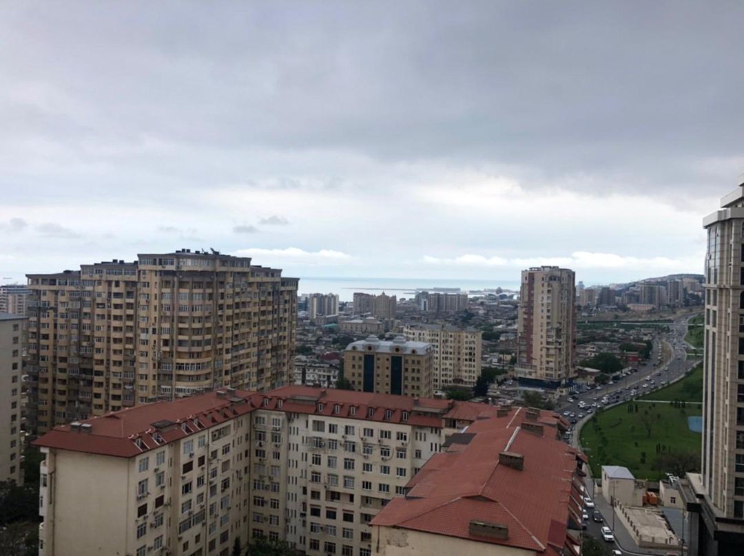 İcarəyə verilir 3 otaqlı yeni tikili 150 m² — Mənzil, Bakı (11)