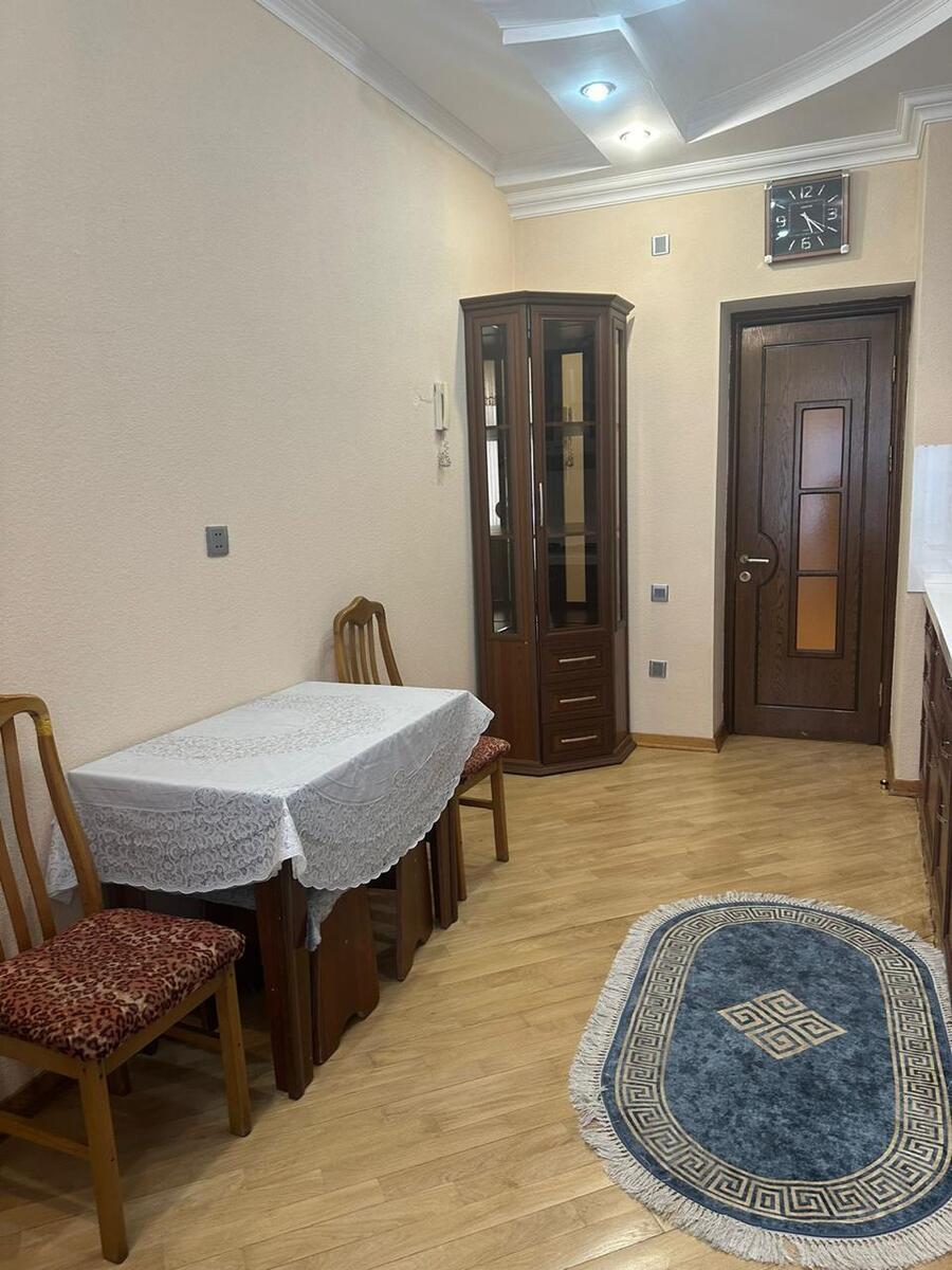 Satılır 4 otaqlı yeni tikili 170 m² — Mənzil, Bakı (10)
