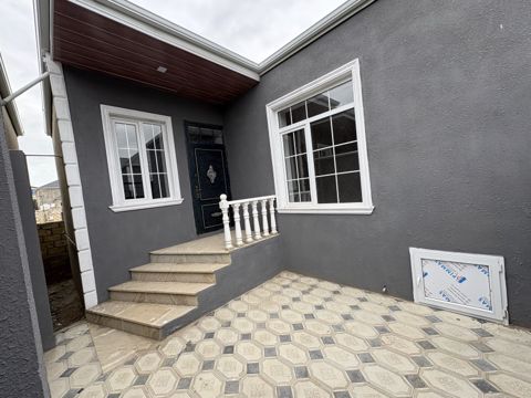 Satılır 2 otaqlı həyət evi/bağ evi 40 m² — Bakı