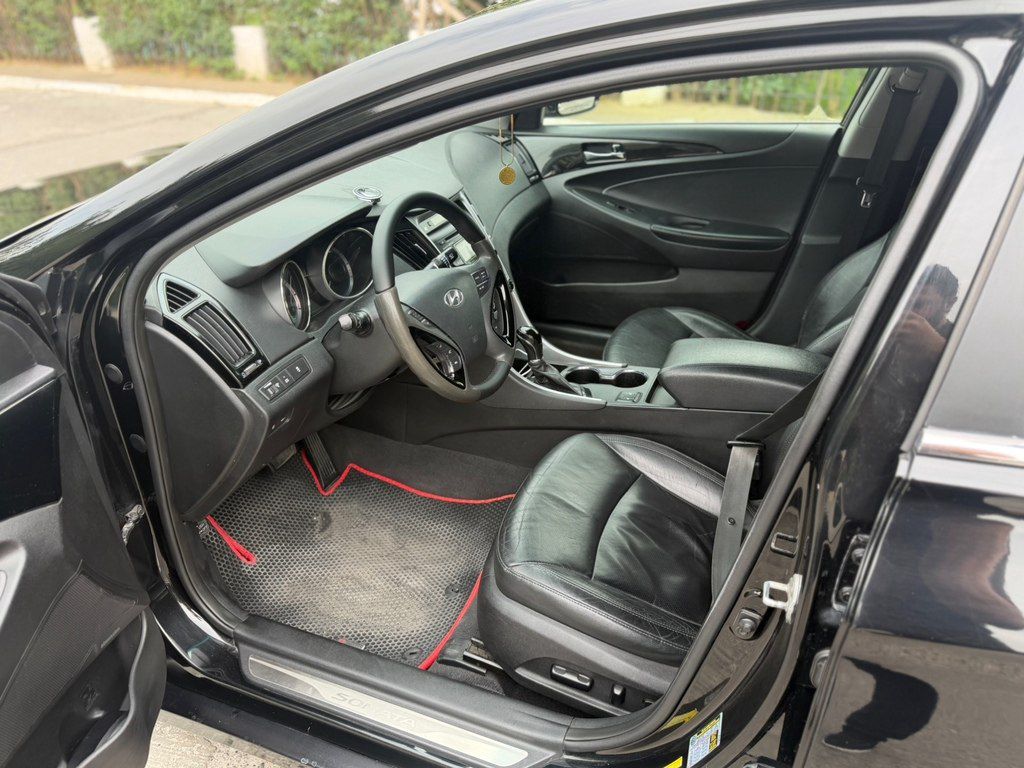 Hyundai Sonata, 2.4 L, 2011 il, 280 000 km — Avtomobillər, Bakı (10)