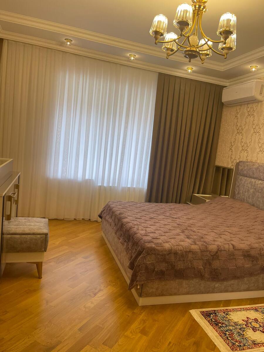 İcarəyə verilir 3 otaqlı yeni tikili 134 m² — Mənzil, Bakı (3)