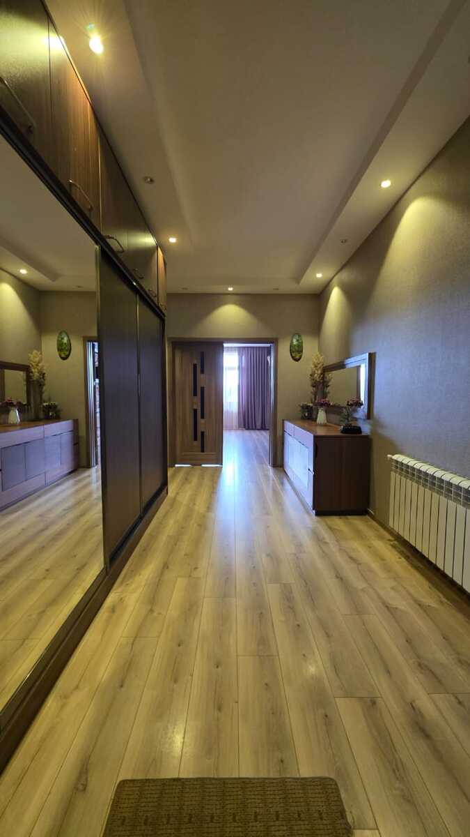 Satılır 3 otaqlı yeni tikili 130 m² — Mənzil, Bakı (8)