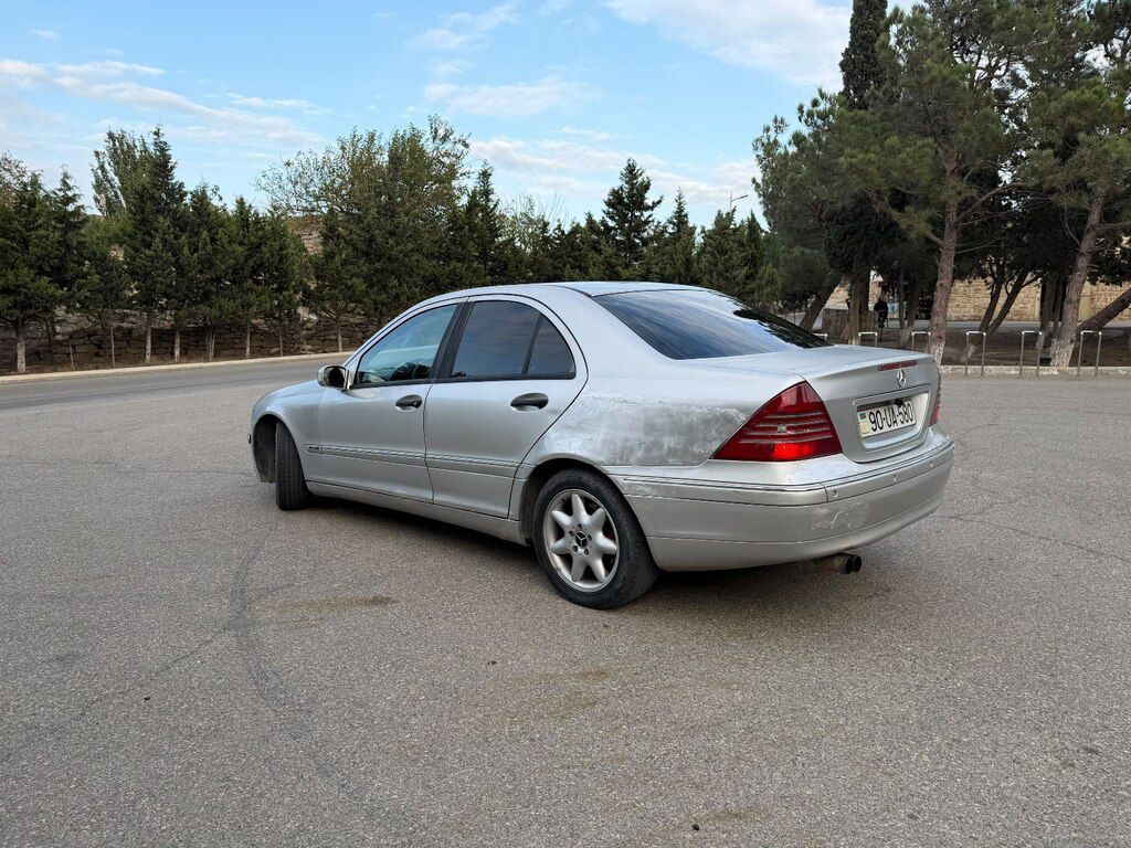 Mercedes C 200, 2.0 L, 2001 il, 480 000 km 90-UA-580 — Avtomobillər, Bakı (3)