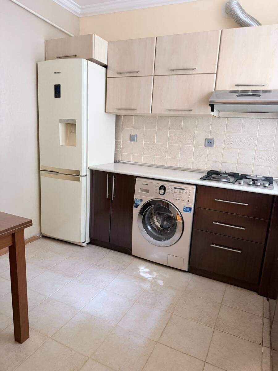 İcarəyə verilir 1 otaqlı köhnə tikili 36 m² — Mənzil, Bakı (4)