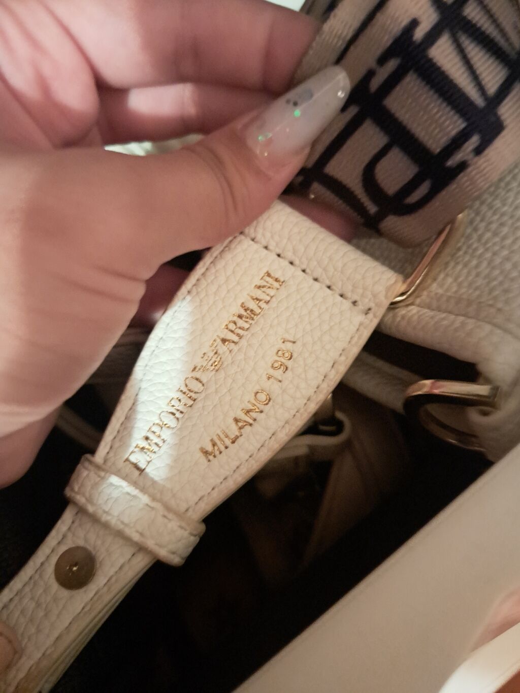 Emporio Armani əl çantası Orjınal - Rəng: açıq krem/ivori - Material — Çantalar, çamadanlar, cüzdanlar, Bakı (3)
