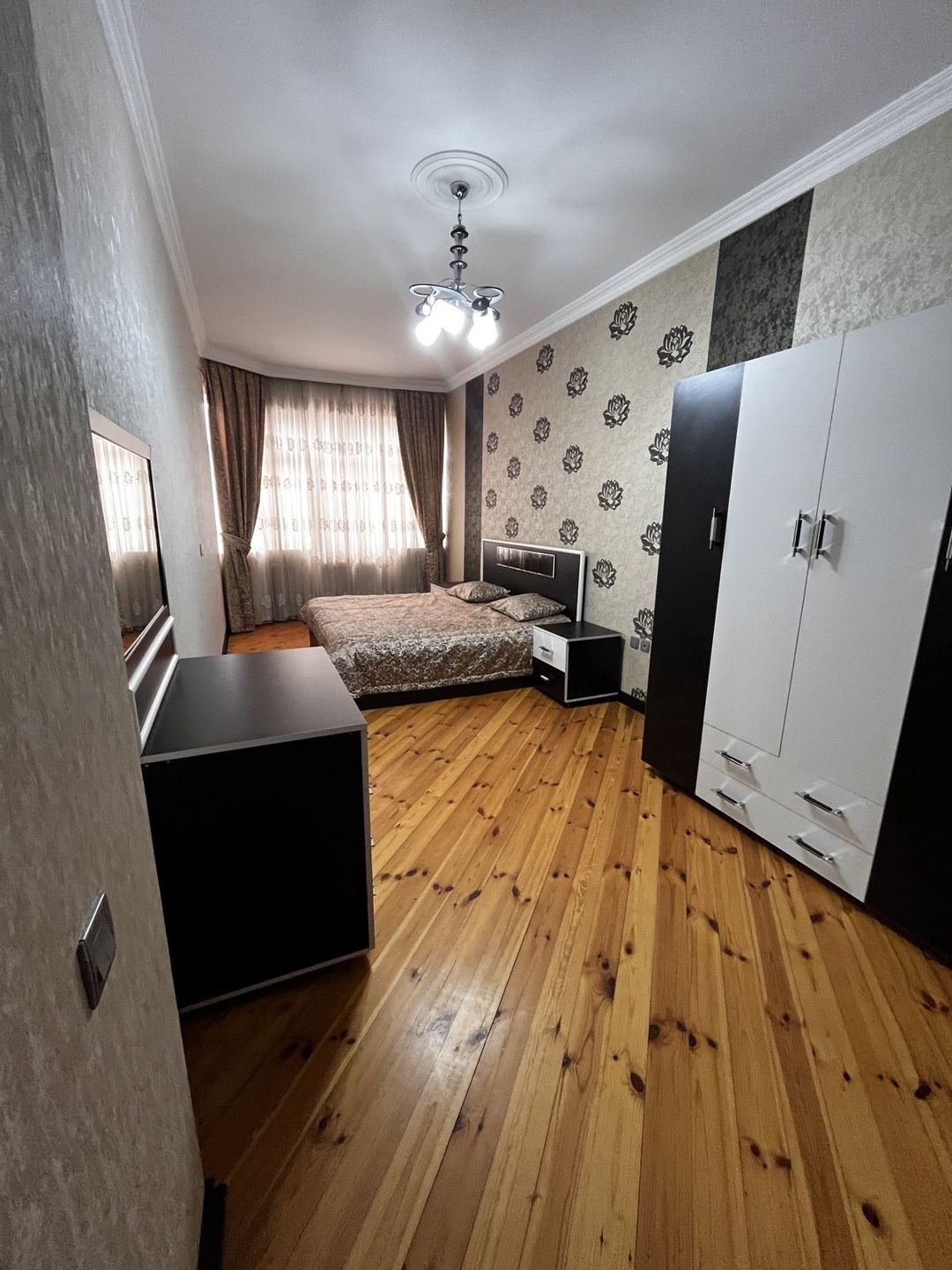 İcarəyə verilir 4 otaqlı yeni tikili 150 m² — Mənzil, Bakı (8)