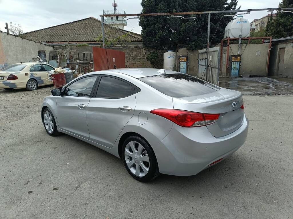 Hyundai Elantra, 1.6 L, 2010 il, 265 000 km 90-ZR-383 — Avtomobillər, Sumqayıt (3)