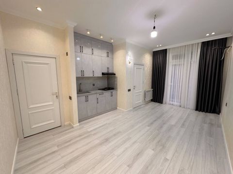 Satılır 2 otaqlı köhnə tikili 40 m² — Bakı