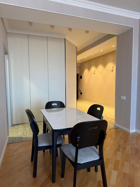 İcarəyə verilir 3 otaqlı yeni tikili 110 m² — Bakı