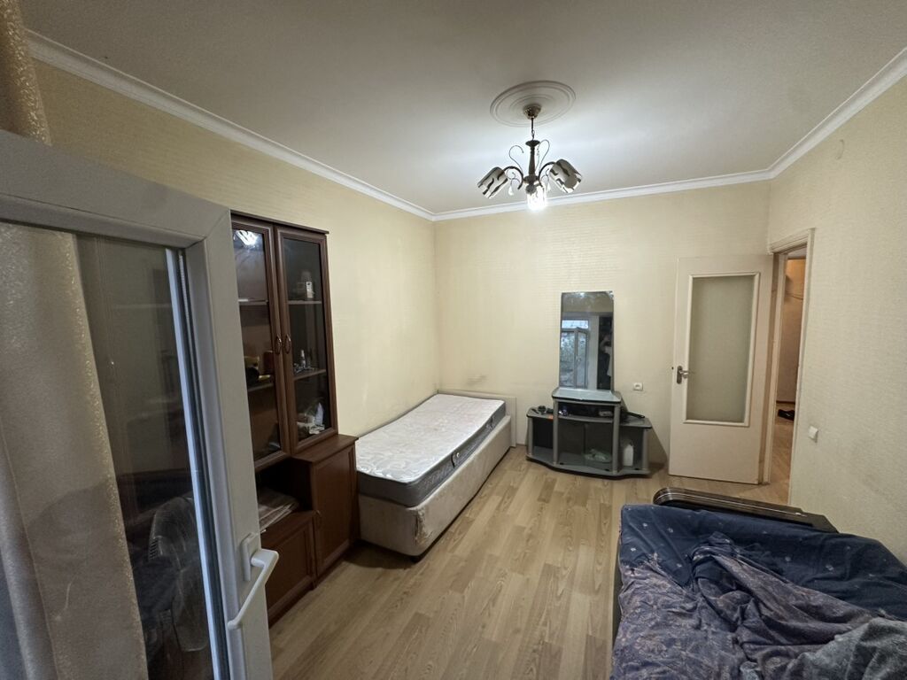 1 nəfər oğlan otaq yoldaşı axtarılır Ev Əhmədli və Xalqlar — Mənzil, Bakı (2)