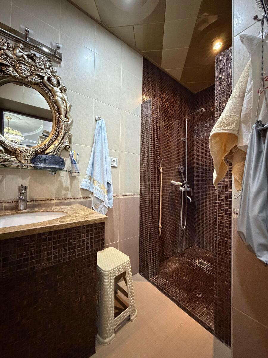 Satılır 4 otaqlı yeni tikili 210 m² — Mənzil, Bakı (9)